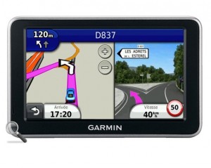 vente flash GPS Garmin Nuvi 2440