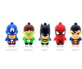 Clé USB 64 Go Comics à seulement 8,40 euros (Superman, Batman, Spiderman, Captain America, Green Lantern)