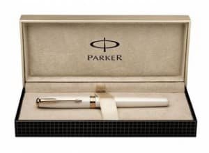 Moins de 100 euros le Stylo plume Parker plume en or massif