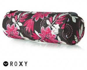 Trousse Roxy qui revient a 3,21 euros