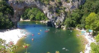 Les gorges de l’Ardèche en canoë pour 4 personnes à seulement 129€ (avec 1 nuits + pique-nique)