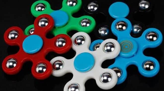 Hand spinner 5 branches à 2,90€