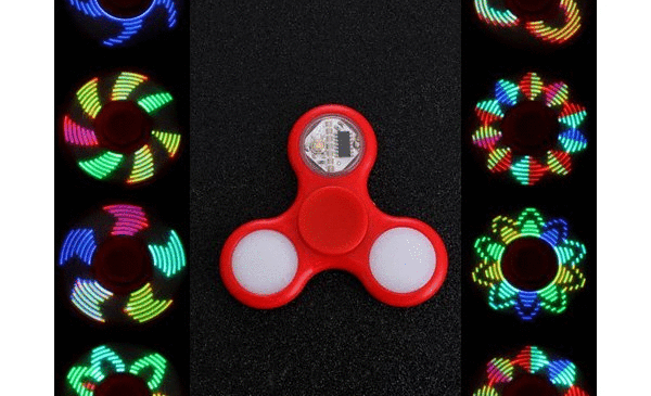 Hand Spinner LED 16 motifs 2,44 euros