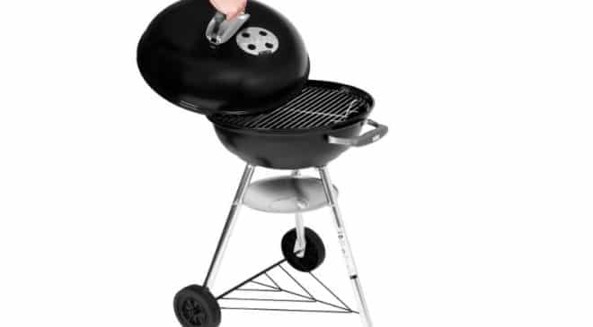 barbecue Weber Compact Kettle 47cm en soldes