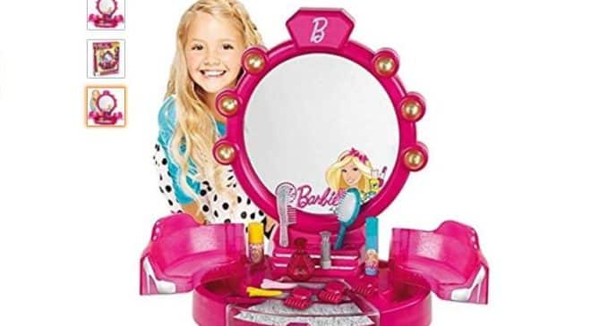 centre de beauté Barbie avec accessoires Klein pas cher