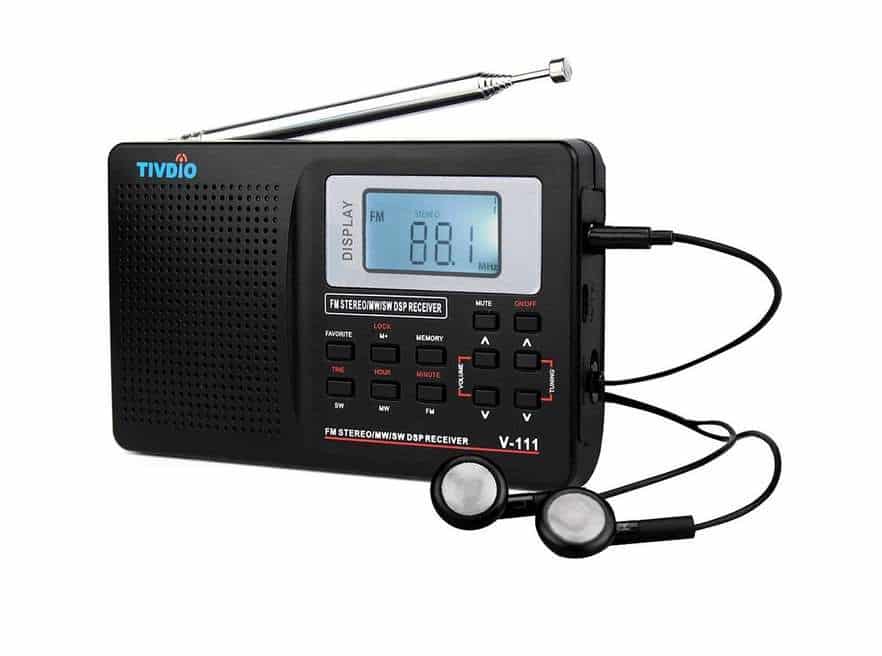 Moins de 10€ la radio stéréo FM – SW – MW TIVDIO (recherche auto des stations, écran digital) + casque – livraison gratuite