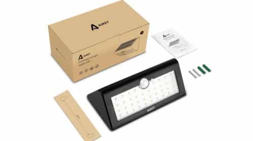 lampe solaire extérieur 38 LED avec détecteur de mouvement AUKEY