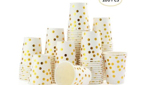 le lot de 100 gobelets papier jetables avec points dorés Esonmus