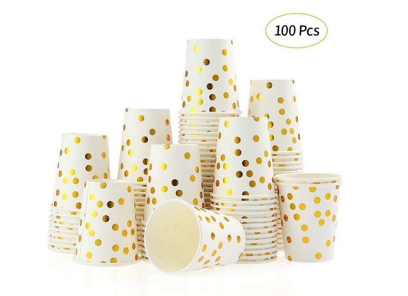 le lot de 100 gobelets papier jetables avec points dorés Esonmus