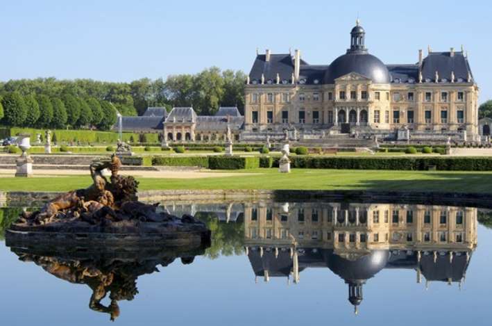 Visites château de Vaux le Vicomte moins chères ! dés 7€ avec audio-guide (billet non daté) ou 8€ la visite aux chandelles