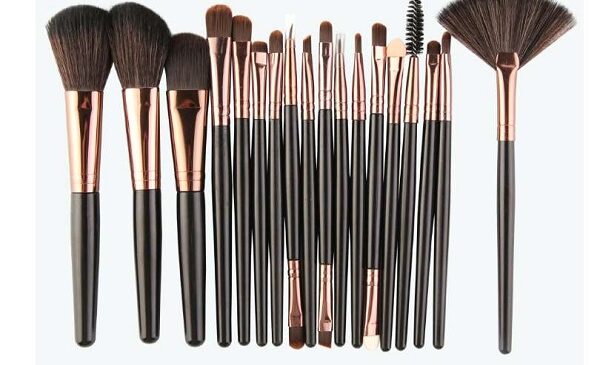 kit de 18 pinceaux de maquillage maange