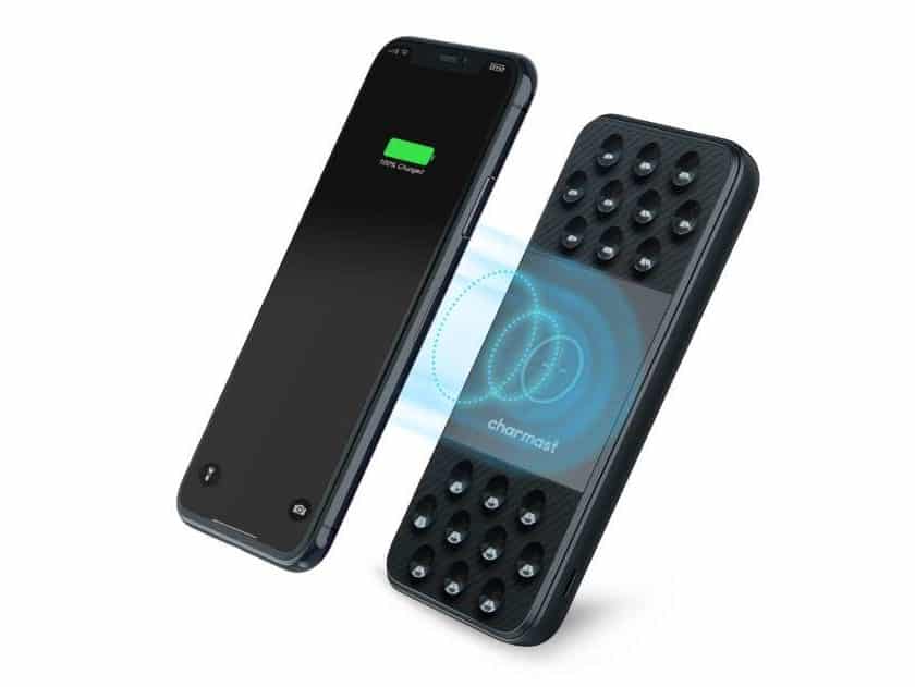 batterie externe 10000mAh chargeur induction QI, 3 ports et ventouses Charmast