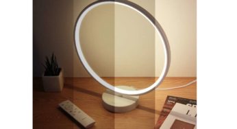34,99€ lampe de chevet anneau LED Aukey avec télécommande (6 effets d’éclairage, 4 vitesses d’effets, 4 niveaux de luminosité…) – port inclus