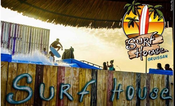 session de surf et bodyboard à surf house gruissan moins cher