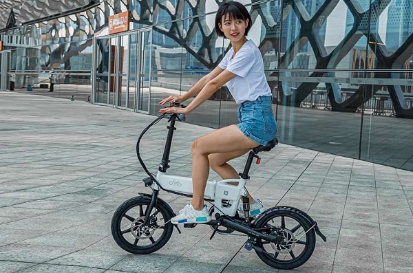 Promotion vélo électrique de ville pliable Fiido d2s compact