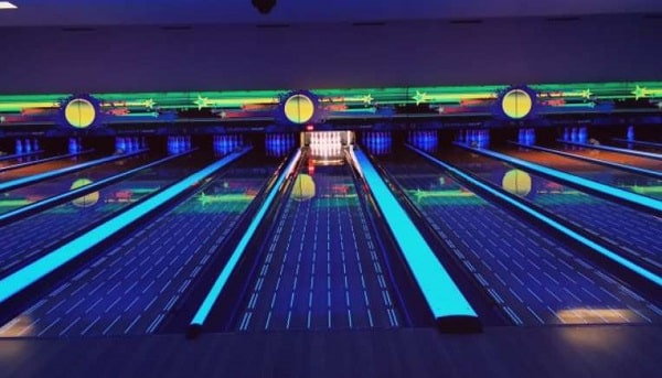 vos parties de bowling au bowling world blois moins chères