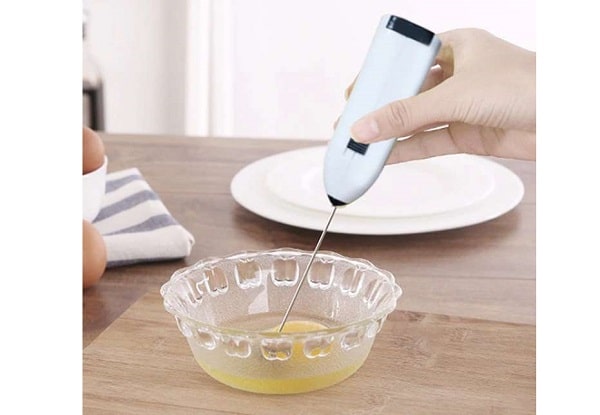 CUISINE: 2,73€ le mini batteur électrique à main port inclus