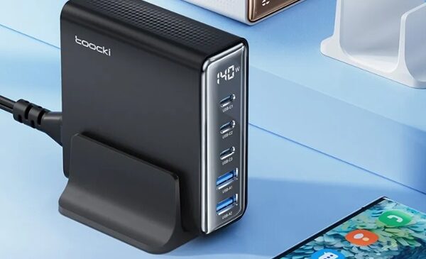 chargeur usb gan 5 en 1 de 140w affichage led toocki en vente flash