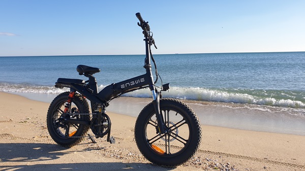 Test Engwe x20 fat bike electrique tout terrain 20 pouces de lannee