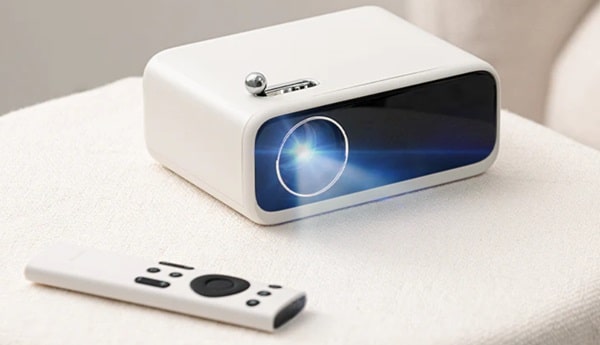 Le petit projecteur Wanbo Mini Pro en promotion à seulement 59€ (WiFi & Bluetooth)