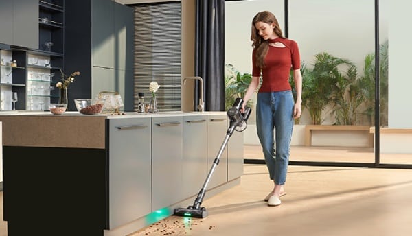 aspirateur balai sans fil ultenic u12 vesla avec laser vert