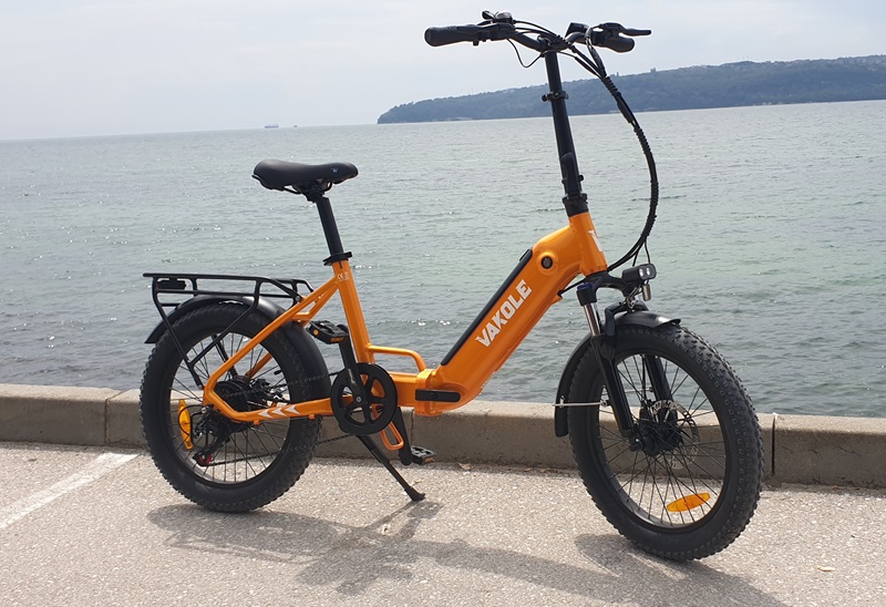 test du velo electrique pliant vakole vt4 2