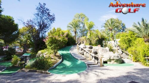 Entrée mini-golf Adventure Golf de Aquasplash Antibes (ex Marineland) pas chère ⛳️ 7,5€ enfant / 9,5€ adulte