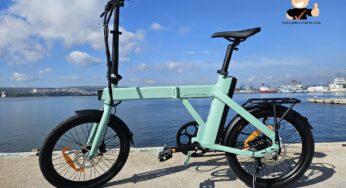 Test et avis du ENGWE P20 : le vélo électrique pliable léger avec capteur de couple, courroie carbone…