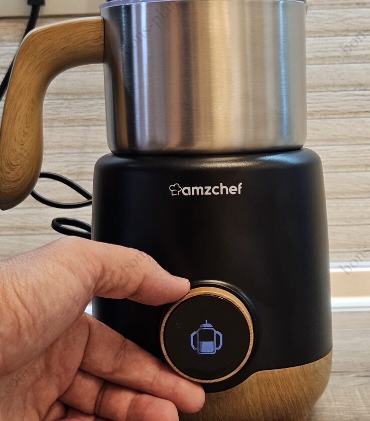 test du mousseur à lait 8 en 1 amzchef (6)