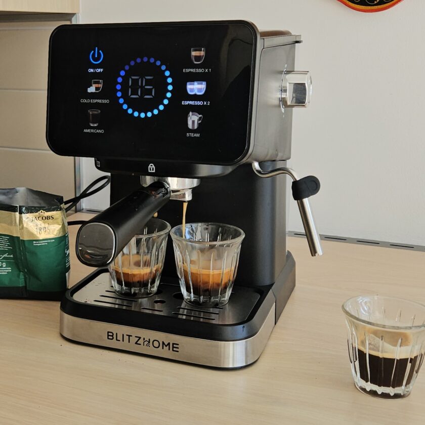 machine expresso semi automatique blitzhome cm3171 (2)