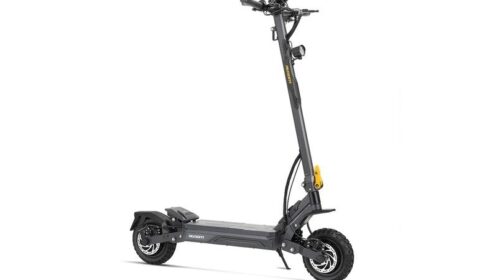 Trottinette électrique Ausom Gosoul 2 (2x1100W) à 509€ : puissance et confort off-road