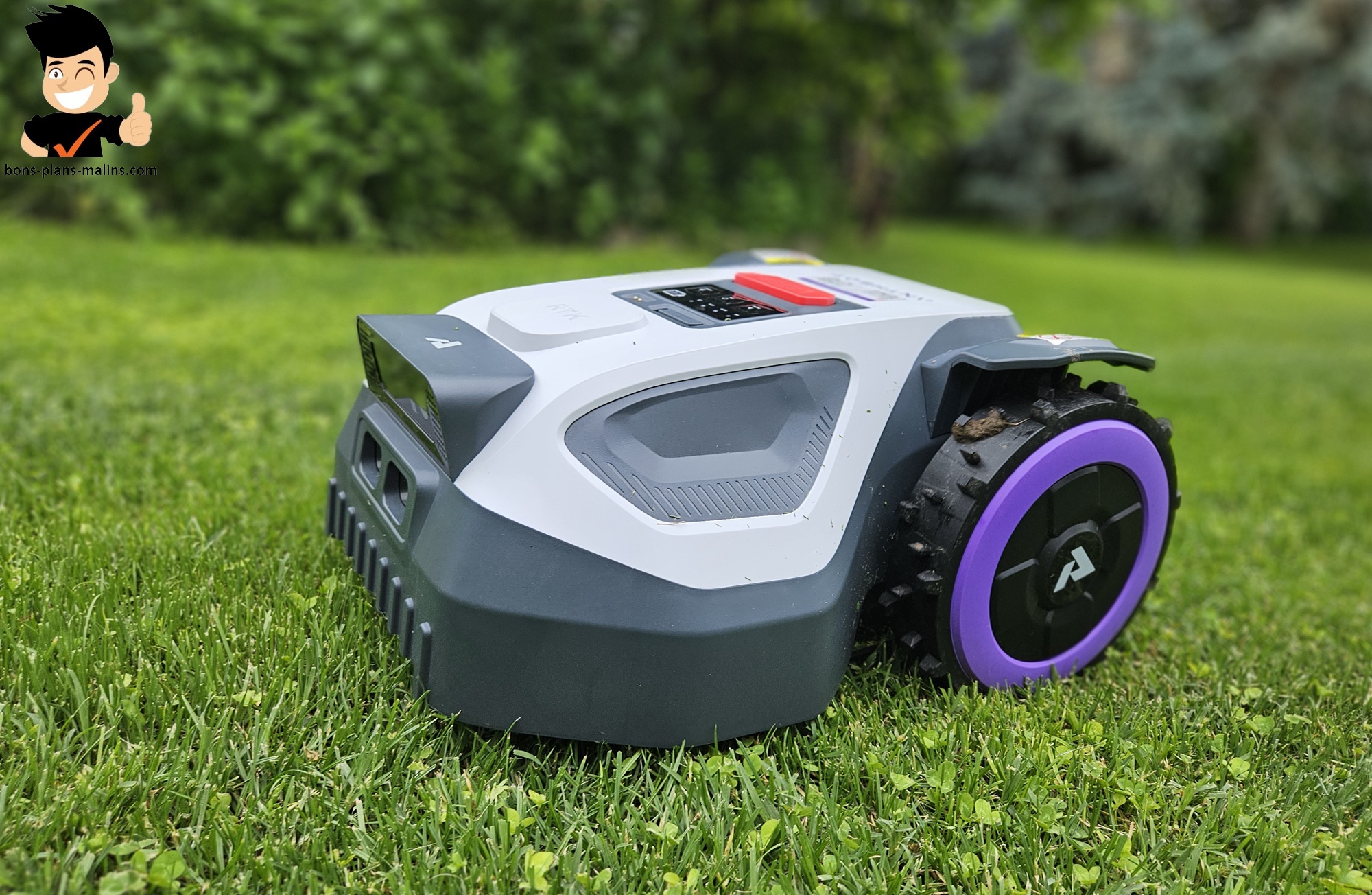 robot tondeuse anthbot m9 (1)