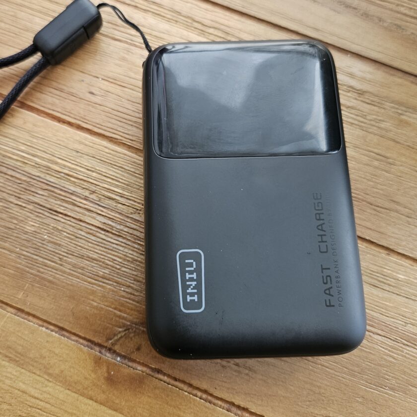 test batterie externe 20 000 mah 65w iniu p62 (3)