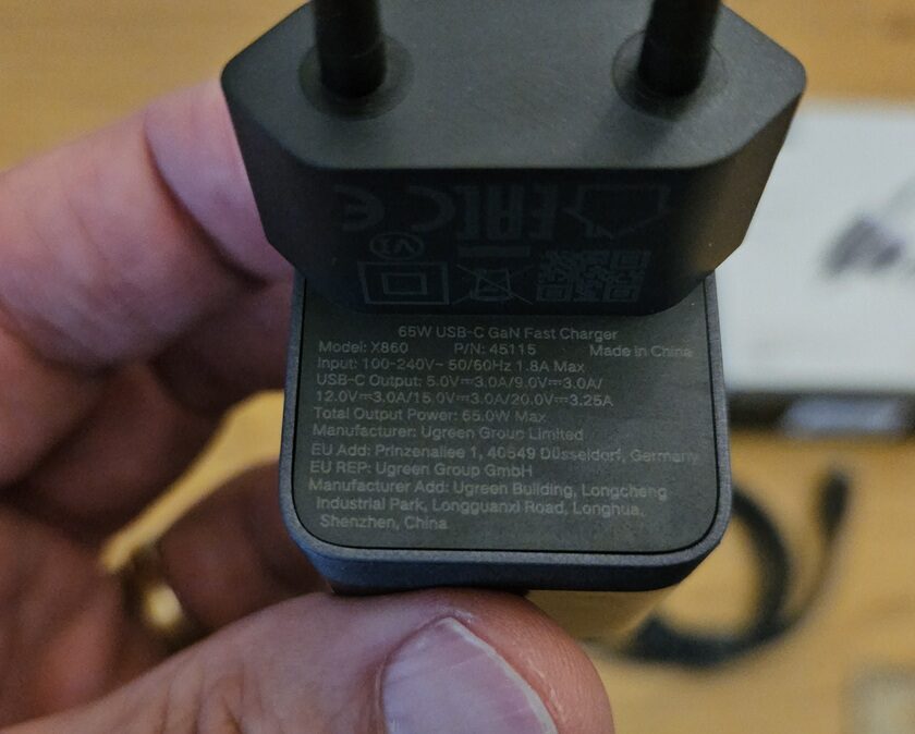 ugreen nexode air 65w (1)