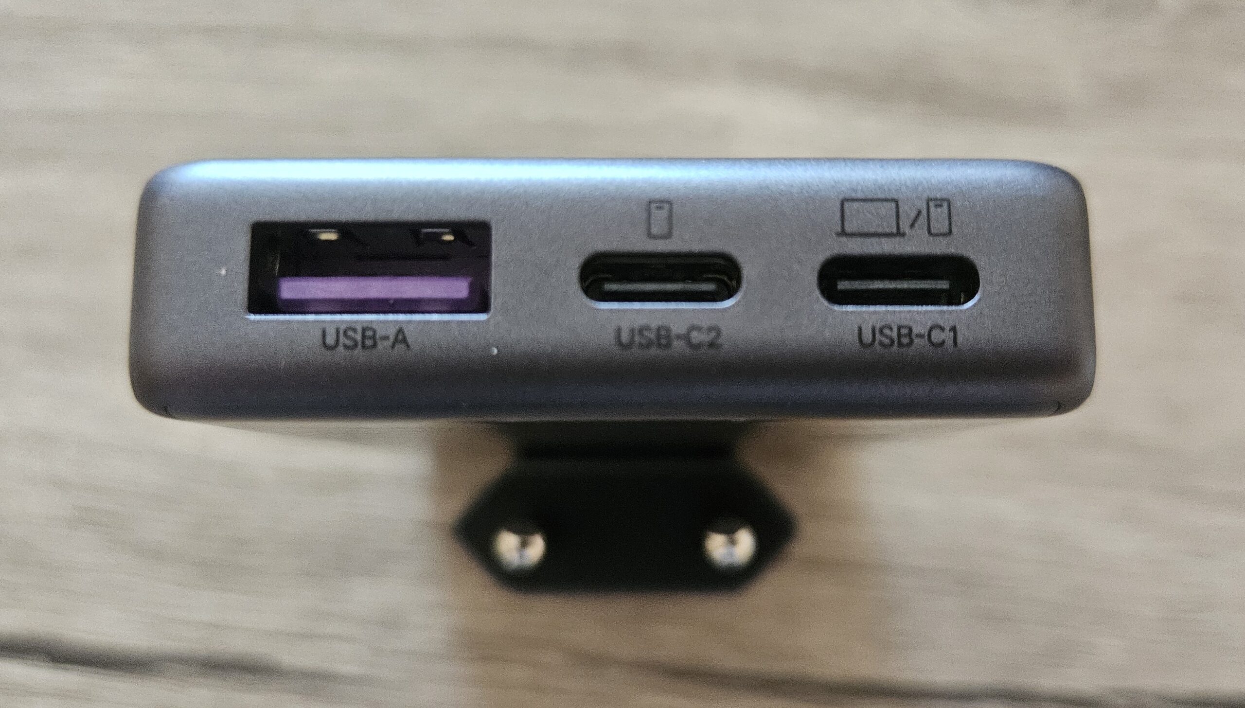 test nexode air slim 65w ugreen 3 ports